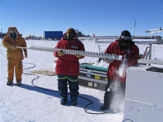 Illustration for article titled One Perk of Being an Arctic Researcher: Drinking 100,000 Year Old Glacier Water